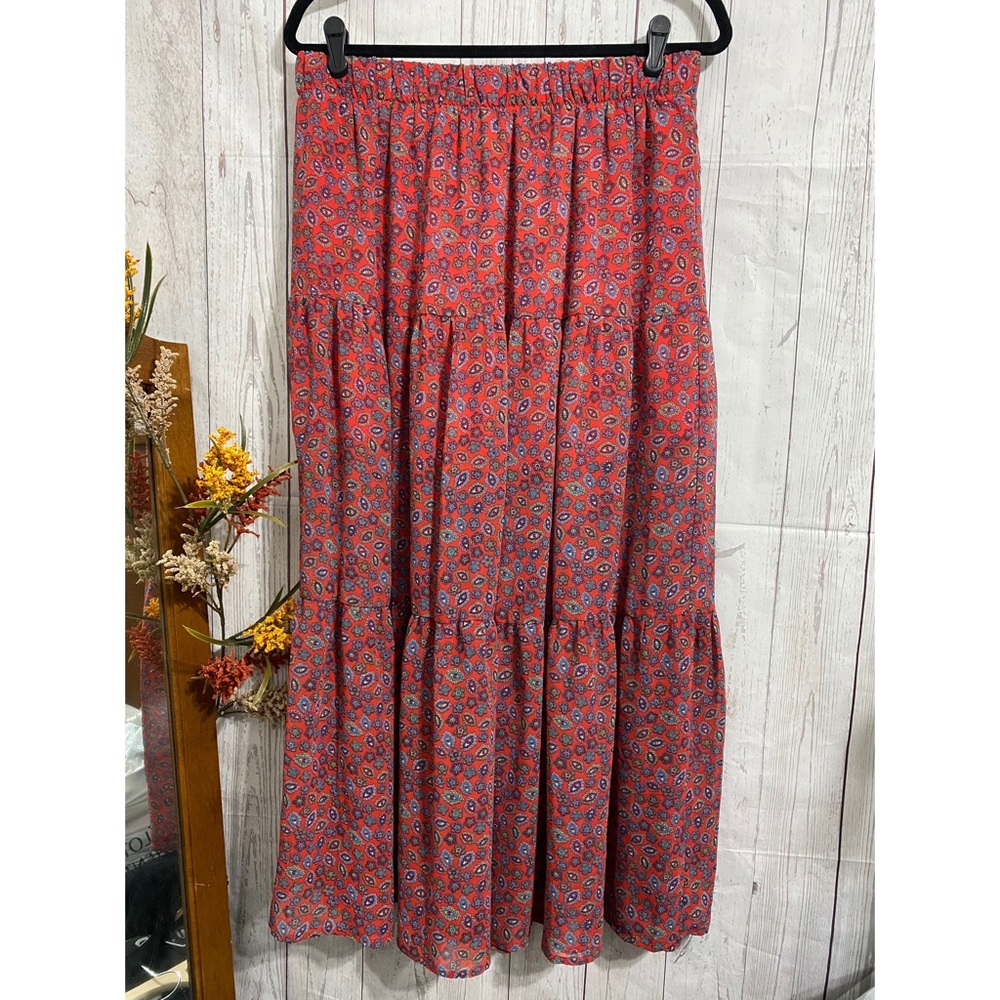 MAURICES Micro Paisley print Maxi Skirt Red XL